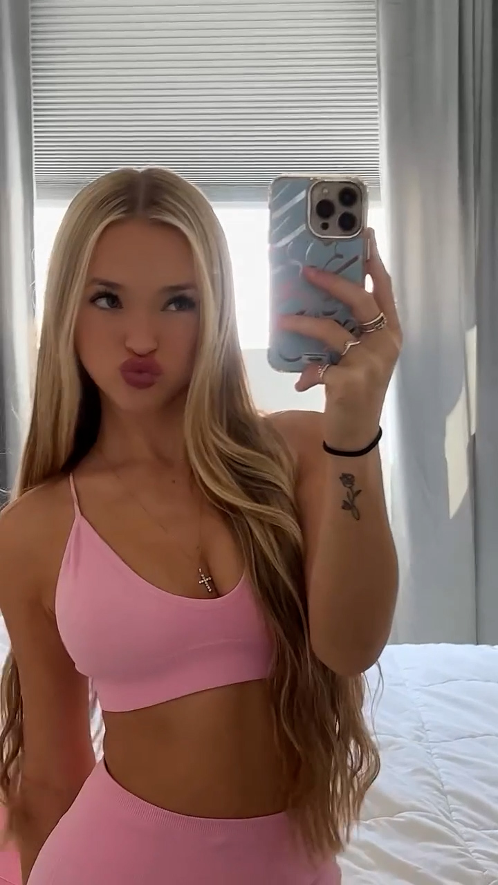 Julia Flippo Onlyfans video leaked so hot